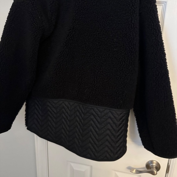 Sweatshirt - Picture 3 of 4